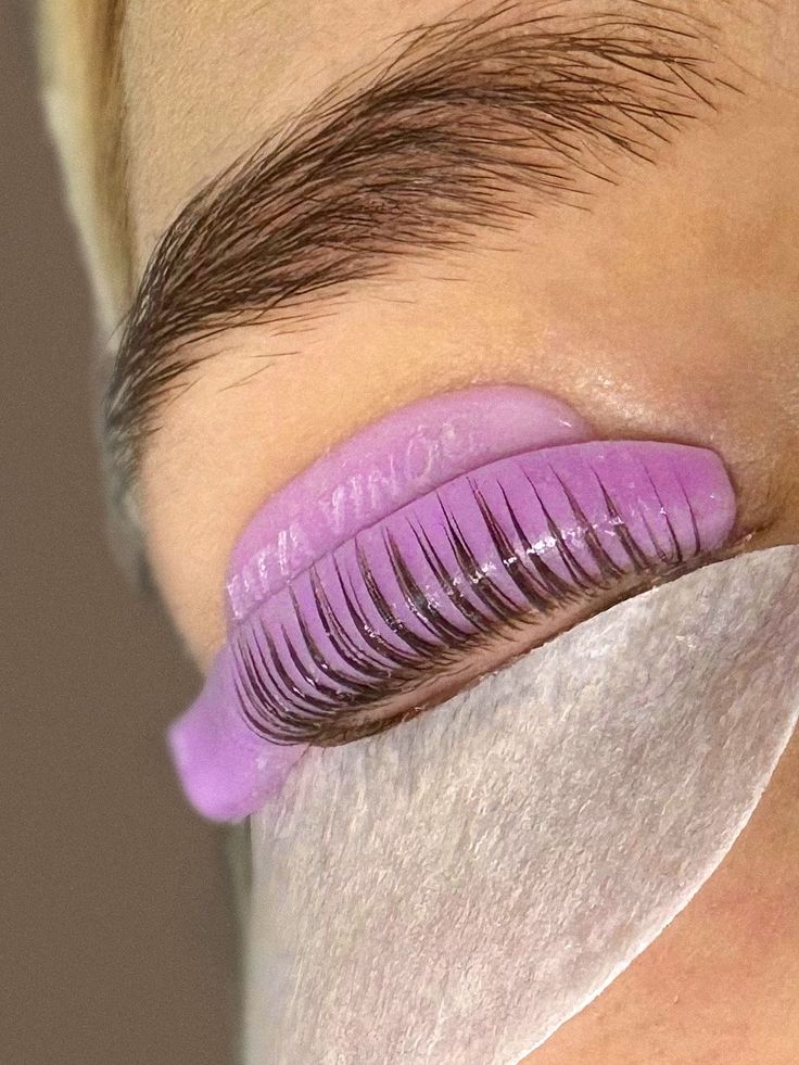 Extensiones de pestañas
